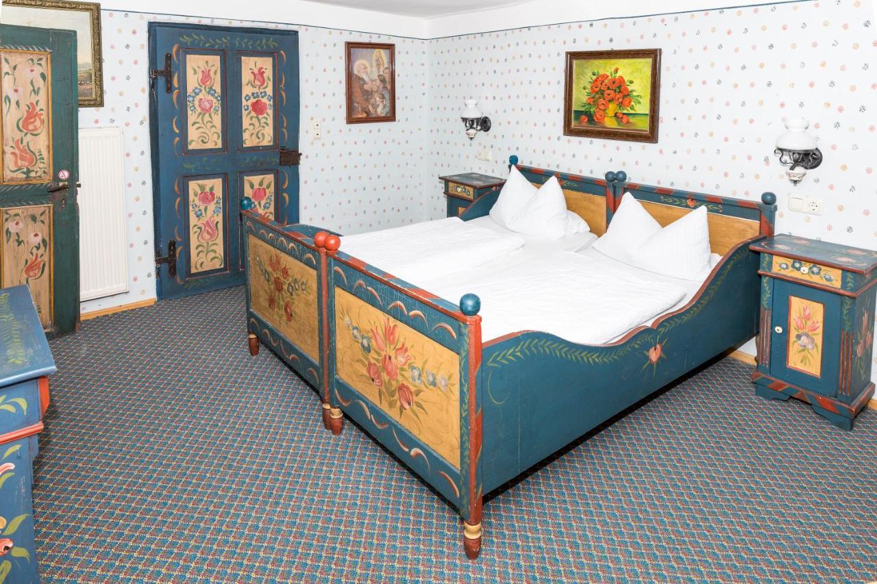 Hotel-Gasthof Zur Post Velburg Zewnętrze zdjęcie