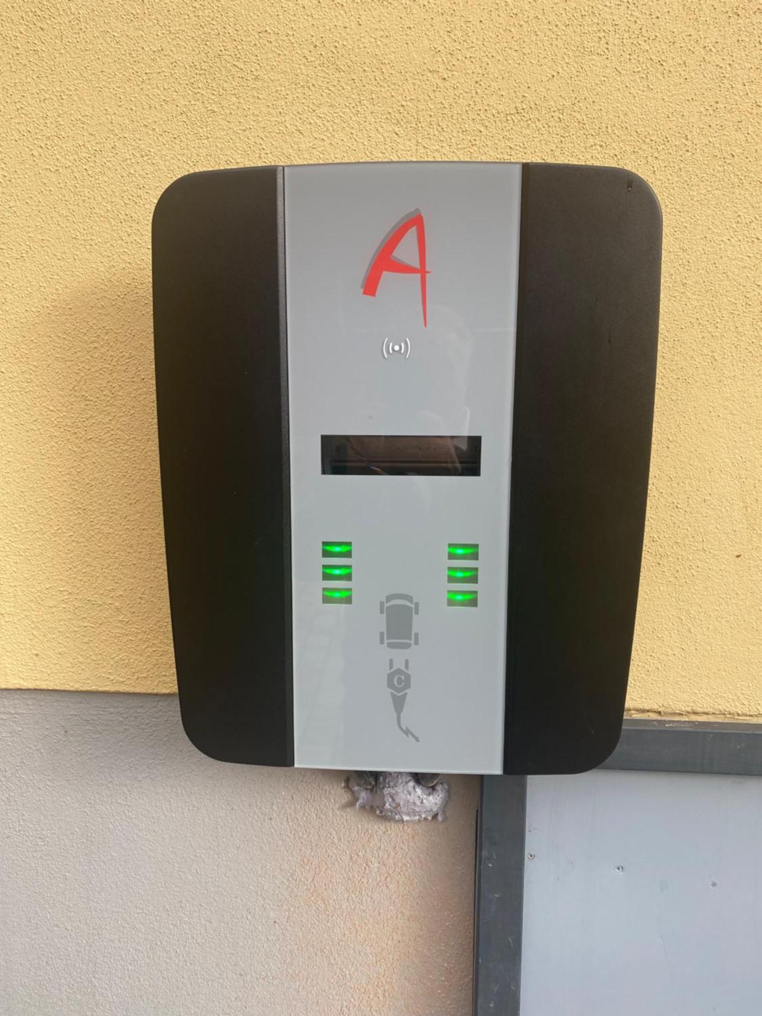 Hotel-Gasthof Zur Post Velburg Zewnętrze zdjęcie