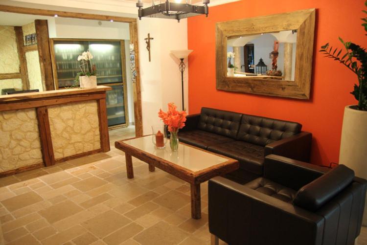 Hotel-Gasthof Zur Post Velburg Zewnętrze zdjęcie